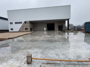 Bodega-Galpón · 1700m² · Alquiler Nave Industrial 1.700 m² a Estrenar en Pitec, Parque Industrial Tecnológico Florencio Varel