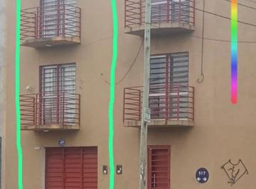 Departamento de 3 ambientes, Berazategui · Triplex en Alquiler