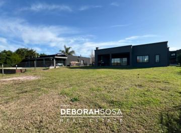 Casa · 160m² · 5 Ambientes · 2 Cocheras · Casa en Venta Al Agua - 5 Ambientes El Canton - Norte