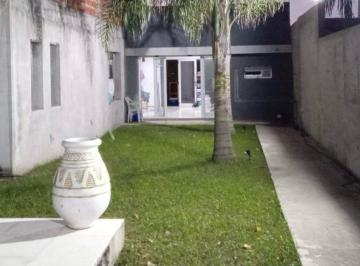Casa · 100m² · 3 Ambientes · Casa en Venta Brandsen 2 Dorm.