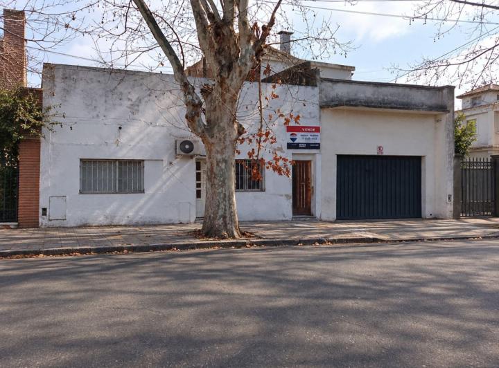 Terreno · 446m²