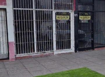 Local comercial de 1 ambiente, Merlo · Local Comercial en Alquiler con Vidriera y Rejas – Parque San Martín, Merlo