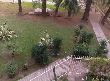 Departamento de 3 ambientes, Flores · 3 Ambientes Excelente Estado y Ubicación