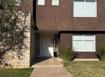Casa de 3 ambientes, Luján de Cuyo · Venta de Casa. Barrio Privado Villa Atilia. Maipú. Mendoza