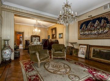 Casa · 345m² · 5 Ambientes · 1 Cochera · Casa en Palermo Soho con Patio Cochera Terraza
