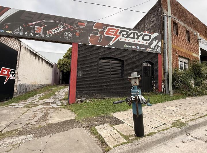 Local comercial · 176m²