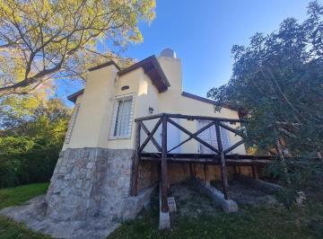 Casa · 50m² · 3 Ambientes · 1 Cochera · Casa en Valle Hermoso