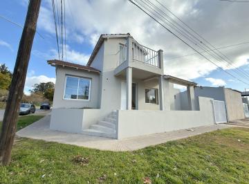 Casa · 112m² · 4 Ambientes · 1 Cochera · Venta Casa Reciclada de 3 Dorm Tandil