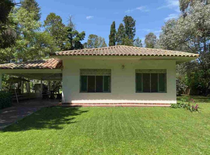Casa · 85m² · 3 Ambientes · 1 Cochera