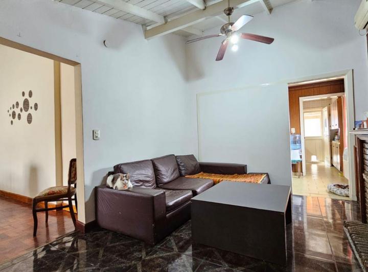 Casa · 120m² · 4 Ambientes · 2 Cocheras