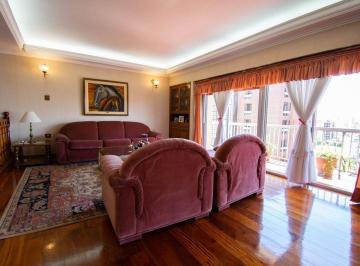 Departamento · 225m² · 6 Ambientes · 1 Cochera · Departamento en Venta La Plata