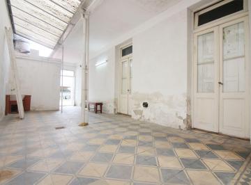 Casa · 242m² · 5 Ambientes · 3 Cocheras · Casa Villa Devoto 242,48 m². Usab 1. Canje 100%