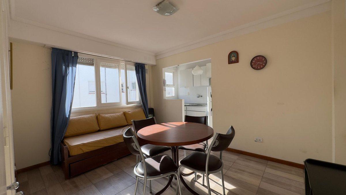 Venta departamento de 2 ambientes reciclado y totalmente equipado – Centro