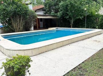 Casa · 180m² · 5 Ambientes · 4 Cocheras · Casa en Venta en Benavidez Centro