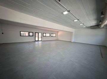 Local comercial · 1000m² · Local en Alquiler Apto Comercial/institucional