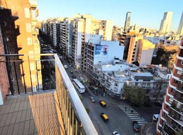Vista Despejada sobre AV. Santa Fe · Departamento 2 Ambientes Al Frente, Piso 11, con Balcón y Cochera