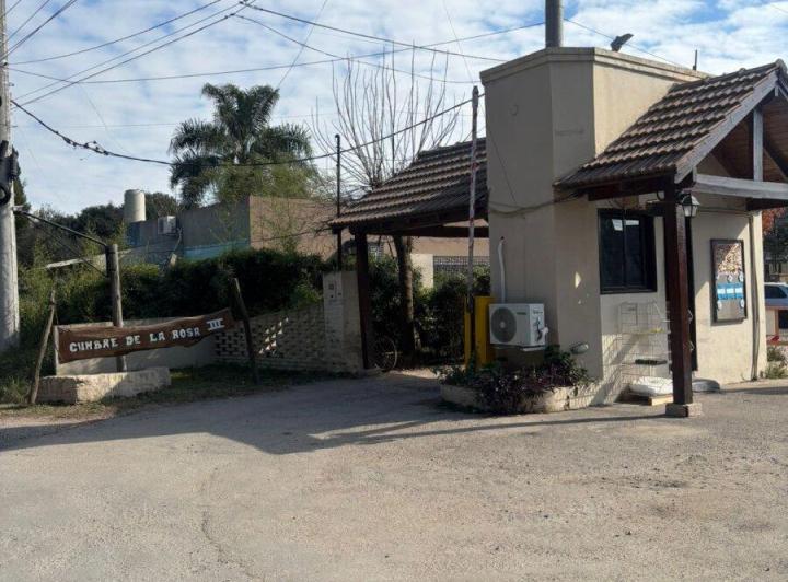 Terreno · 600m²