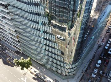 Oficina comercial · 93m² · 1 Cochera · Alquiler Oficina en Dome de 93 m² Mas Patio de 57 m² con Cochera - Salas de Reunion y Rooftop