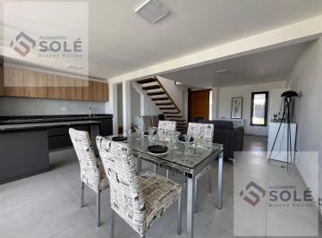 Casa · 117m² · 5 Ambientes · 1 Cochera · Duplex Premium en Venta en Docta - Entrega y Cuotas