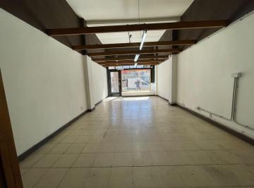 Local comercial · 65m² · Alquiler Local Comercial Mendoza Capital