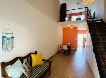 Departamento · 47m² · 2 Ambientes · 1 Cochera · Departamento Tipo Loft 2 Ambientes en Alquiler con Cochera Quilmes Centro.