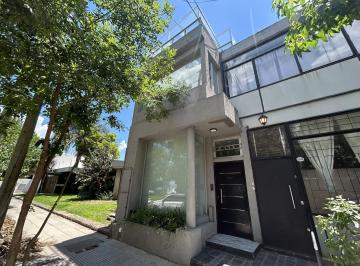 PH · 120m² · 4 Ambientes · PH en Villa Devoto