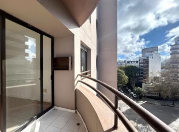 Departamento · 32m² · 2 Ambientes · Alquiler, Apto 1 Dormitorio, Punta Carretas.