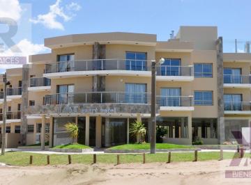 Local comercial · 2522m² · 1 Cochera · Hotel Mallak en Venta / 4 Estrellas - Costa Azul