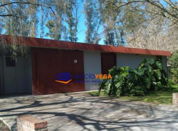 Casa · 311m² · 6 Ambientes · 2 Cocheras · Casa en Venta en Haras San Pablo, General Rodriguez
