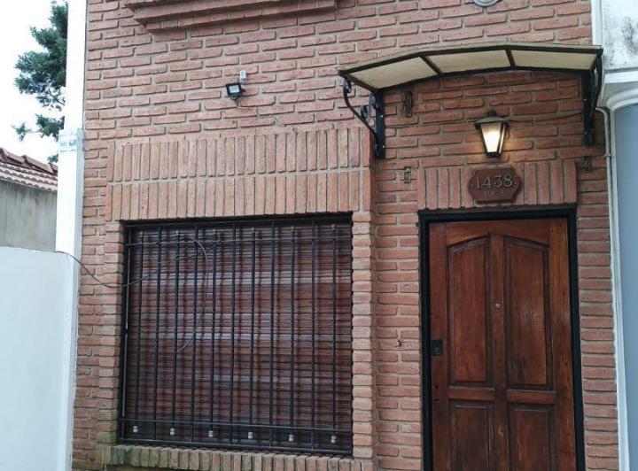 Casa · 70m² · 4 Ambientes · 1 Cochera