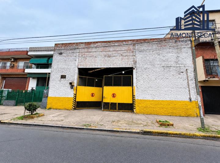 Bodega-Galpón · 786m²