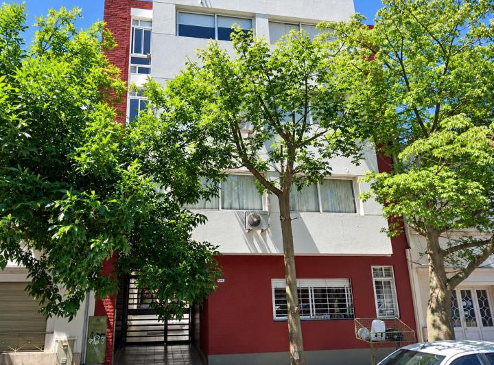 Departamento · 40m² · 2 Ambientes · 1 Cochera
