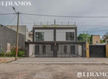 Casa · 235m² · 5 Ambientes · 1 Cochera · Alquiler Duplex Super Luminoso - Zona Universidad Austral - Pilar