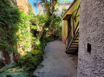 PH · 325m² · 5 Ambientes · 1 Cochera · Venta Paternal PH 5 Ambientes Garage Patio + Galpón