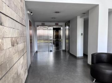 Departamento · 50m² · 2 Ambientes · 1 Cochera · Departamento en Alquiler de 2 Ambientes en Las Lomitas