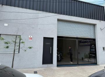 Bodega-Galpón · 300m² · Depósito Galpón en Venta en Morón, G. B. a. Zona Oeste, Argentina