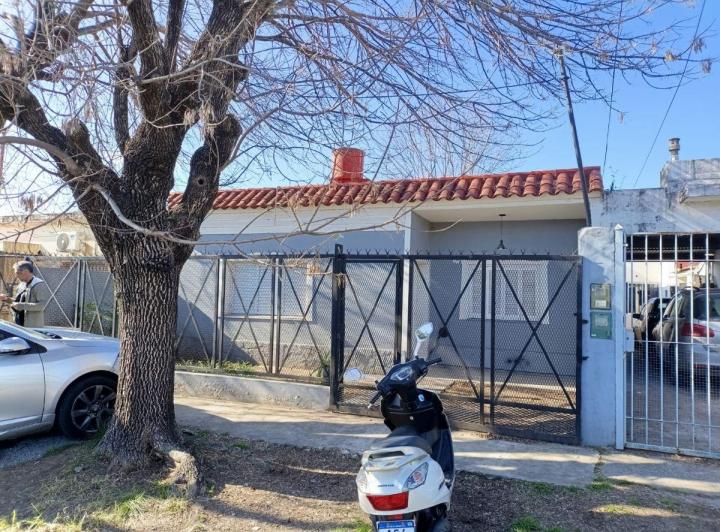 Casa · 80m² · 4 Ambientes