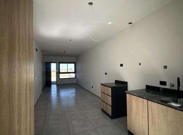 Casa · 90m² · 3 Ambientes · 1 Cochera · Vendo Duplex Dos Dorm.