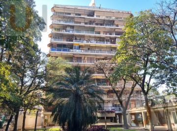 Departamento · 97m² · 6 Ambientes · Departamento en Alquiler! Uso Comercial!