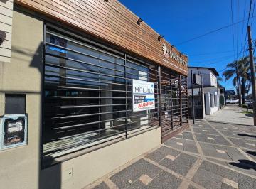 Local comercial · 55m² · 1 Ambiente · Alquiler de Local Sobre Arias