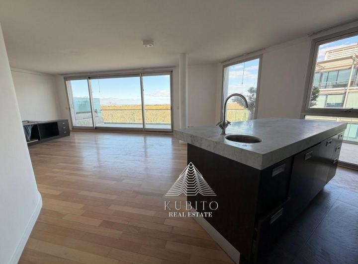 Departamento · 144m² · 4 Ambientes · 1 Cochera
