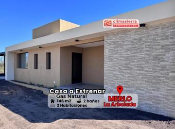 Casa · 105m² · 3 Ambientes · 1 Cochera · Casa en Merlo
