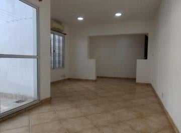 PH · 74m² · 4 Ambientes · Alquiler PH 4 Ambientes Patio, Balcon en 1er Piso - Villa Santa Rita