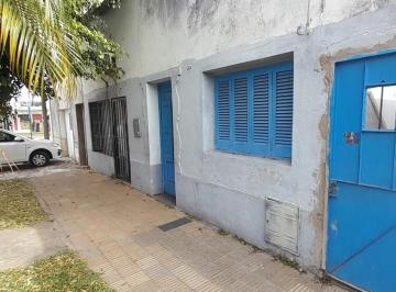 Casa · 49m² · 3 Ambientes · Oportunidad Para Flipping
