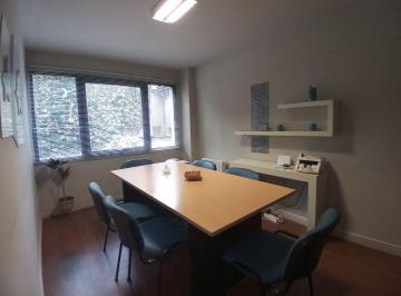 Oficina comercial de 6 ambientes, San Carlos de Bariloche · Gran Oficina en Alquiler en Muy Buena Ubicación
