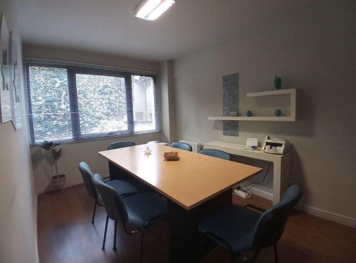 Oficina comercial · 87m² · 6 Ambientes