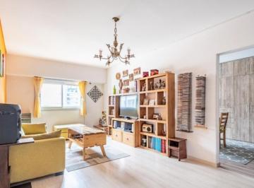 Departamento · 50m² · 2 Ambientes · 1 Cochera · Departamento 2 Amb. con Terraza y Cochera