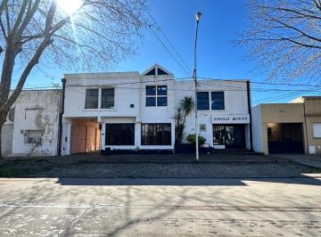 Edificio · 314m² · 1 Cochera · Edificio Comercial en Venta en Madariaga