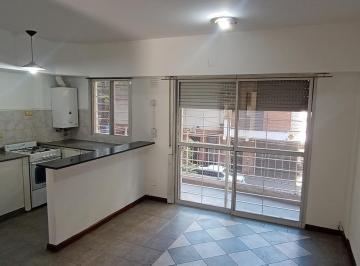 Departamento · 40m² · 2 Ambientes · Alquiler Semipiso 1 Dormitorio - Balcarce 67 Bis Rosario