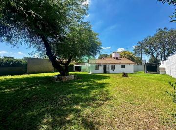 Casa · 90m² · 7 Ambientes · 1 Cochera · Apto Credito - 1 Planta - Amplio Terreno - 2 Dorm - Baño - Casa en Venta en Granja de Funes